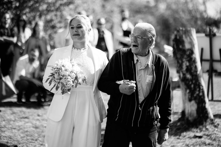 Gloria & Samuel der Einzug Die Braut läuft mit Ihrem Vater ein in Heilbronn
